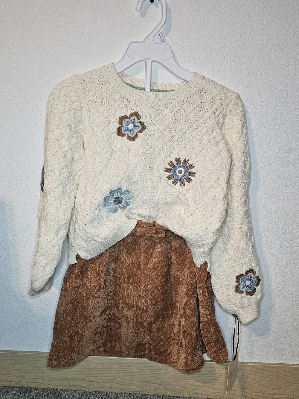 Cynthia Rowley Cream Cable-Knit Sweater with Blue & Brown Floral Embroidery